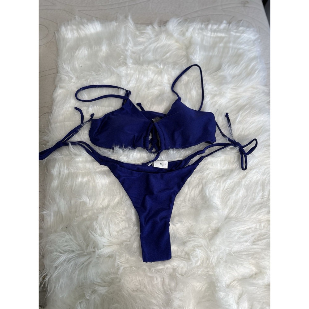 Peddney Women's Dark Blue 2 Piece Swim Suit Bikini Sz Medium Tie Side New